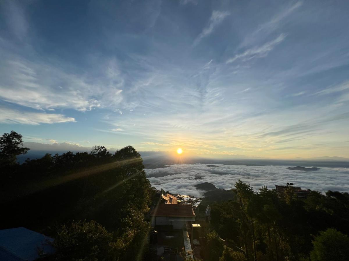 Mount Everest Hotel & Resort Nagarkot Exterior photo