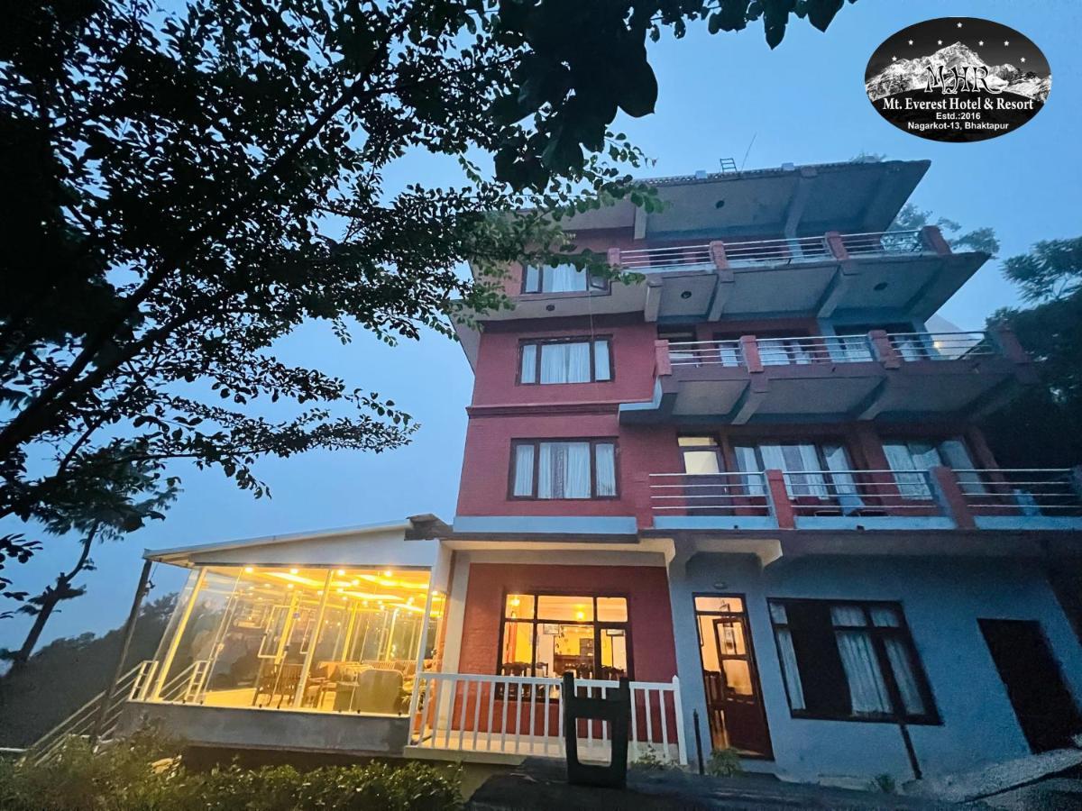 Mount Everest Hotel & Resort Nagarkot Exterior photo